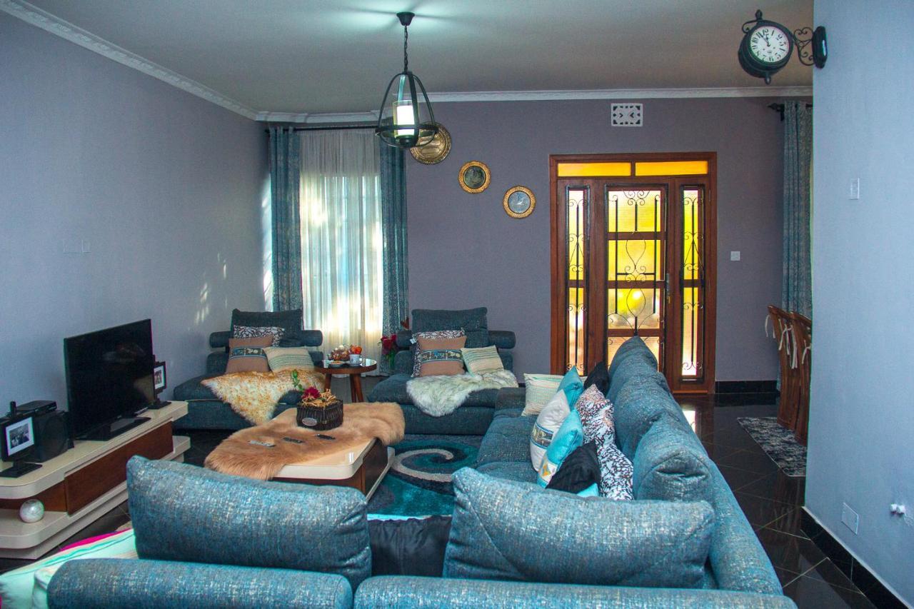 Mina Chai House Bnb Arusha Exteriör bild